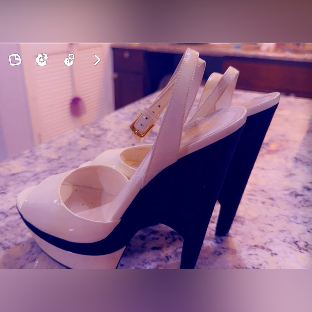 YSL wedges 100% aunthentic Saint Lauren platform wedge